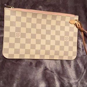 Louis Vuitton GM Pochette